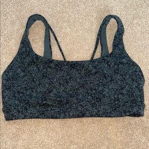 Green Sports Bra with Adjustable Straps and Medium Coverage